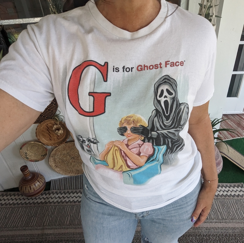 White Graphic Short Sleeve Tee - Picture 9 of 16
